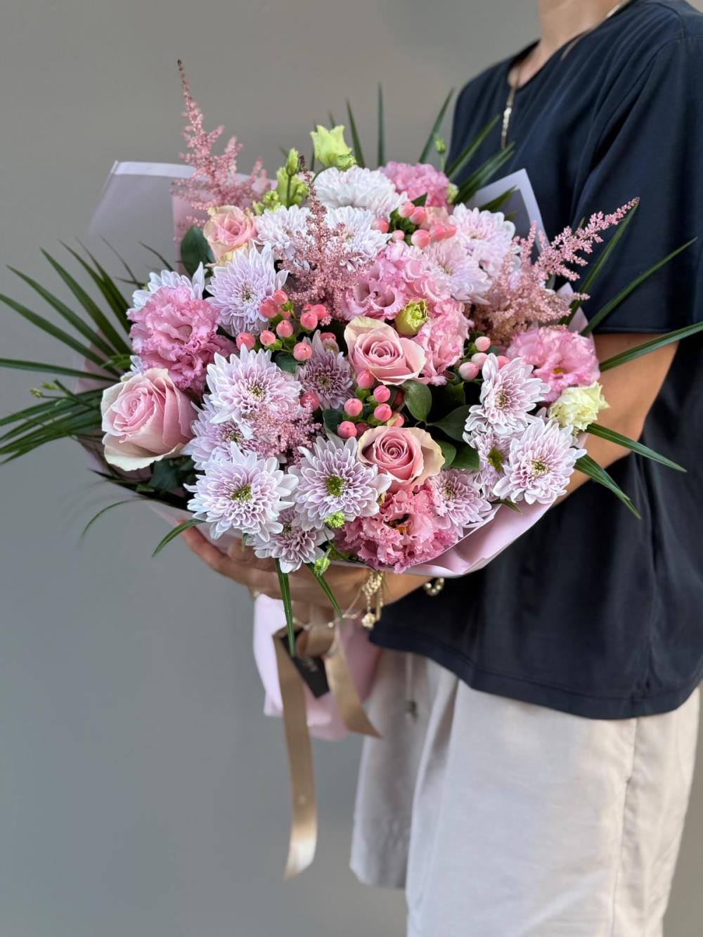 Lovely Pink Buket 